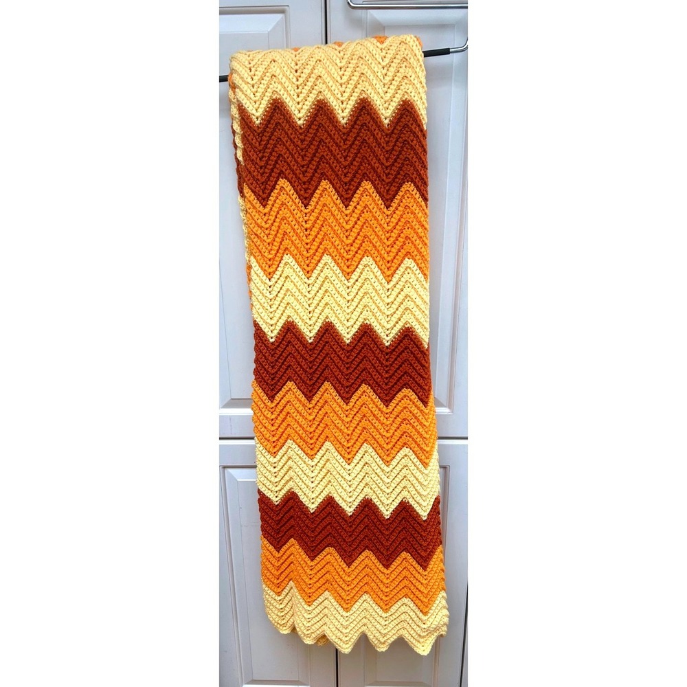 Vintage Handmade Crochet Chevron Blanket‎ Throw Cozy Warm Boho 70s Colors